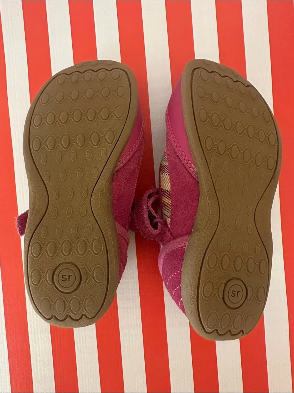 Stride Rite Pink Mary Jane Knit Strap Shoes. 10w. Toddler girls.
